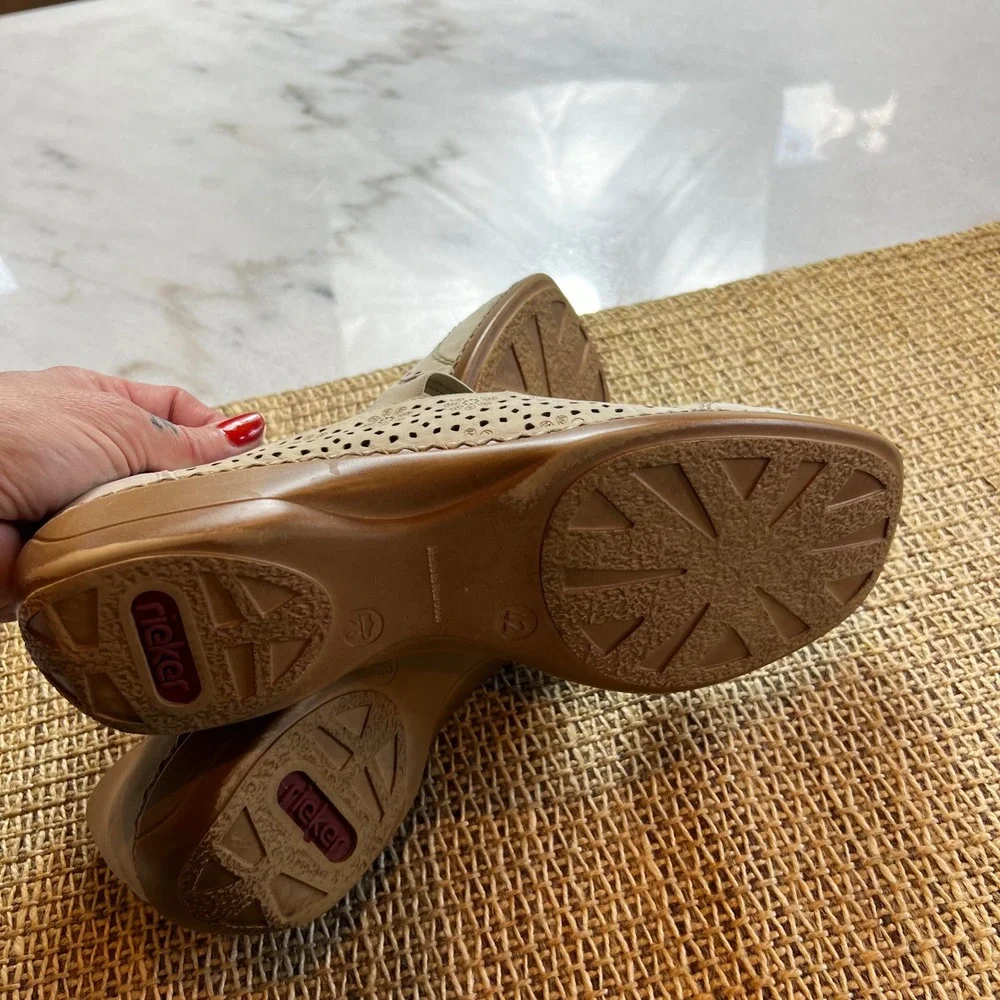 Rieker Antistress Floral Cutout Mary‎ Jane Comfort Shoes - EU 42 - US 10.5